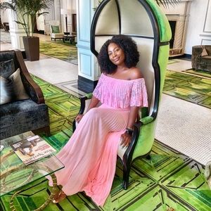 Off shoulder Pink maxi dress medium